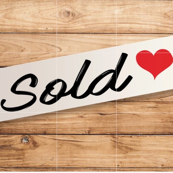 Sold - Picture 1 of 1